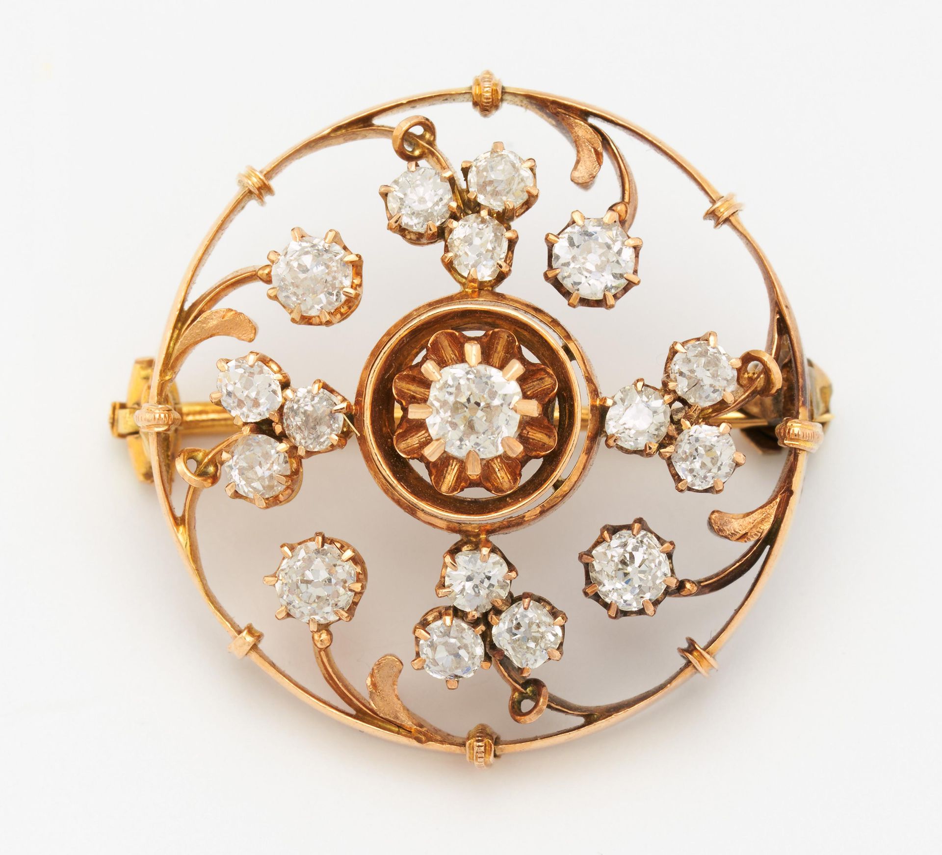 Null HISTORICAL DIAMOND BROOCH. 

 Material: 585/- rose gold, tested. 
Total wei&hellip;