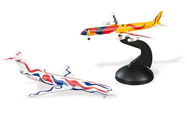 ALEXANDER CALDER - Braniff Airplane-Brasilia & Flying Colors Boeing 727-200 ALEX&hellip;