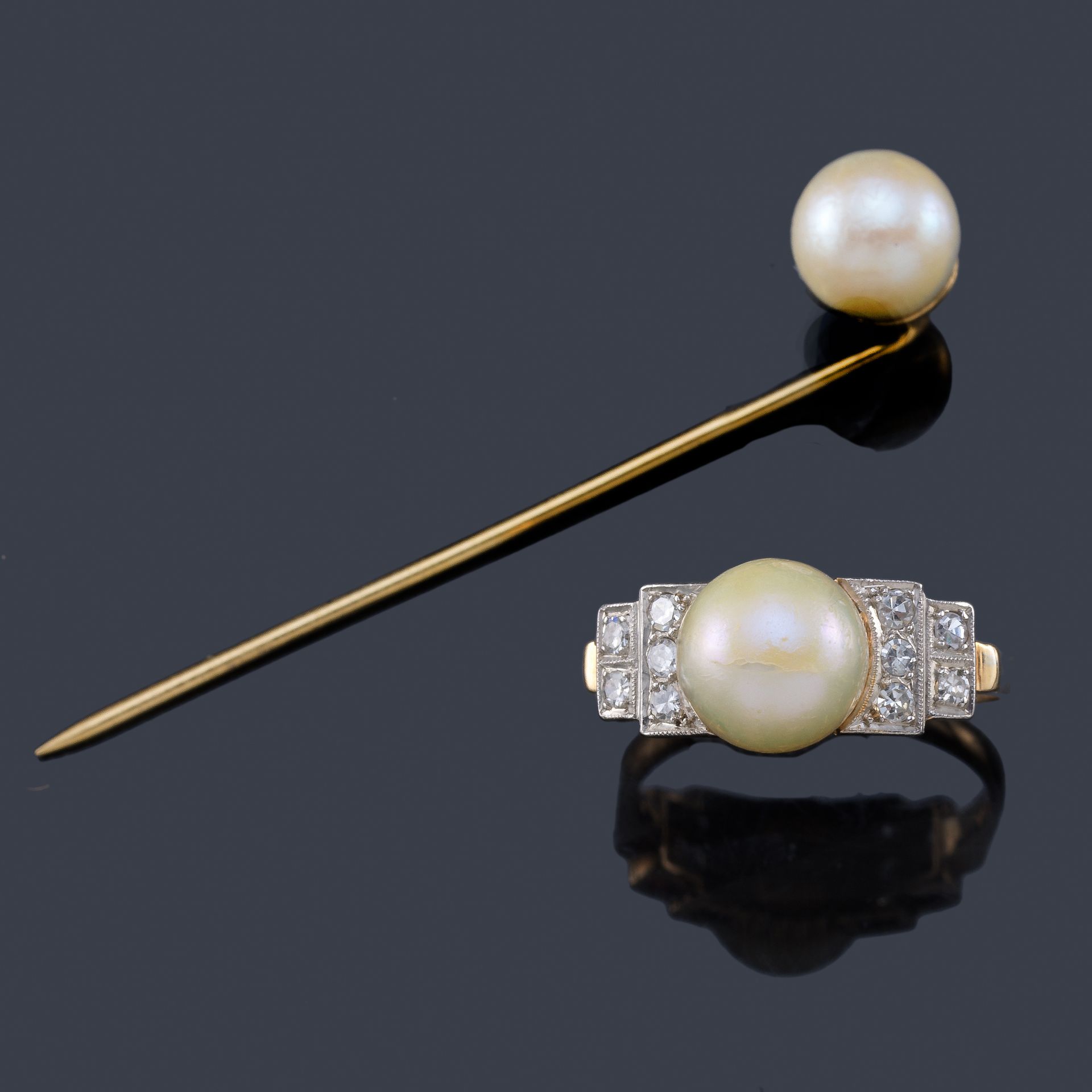 Ring and pin with pearl and diamonds in 18K yellow gold setting. Ring and pin wi&hellip;