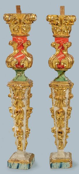 Pair of pilasters in stipe of carved, polychrome and gilt wood, Spain S. XVII. P&hellip;
