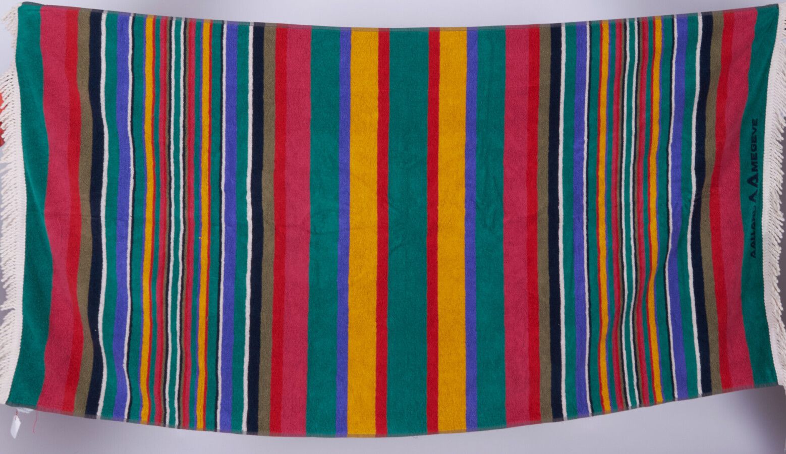 Null 阿拉尔-德-梅杰夫 x 德洛姆

浴巾（Bayadère毛圈布）。

80 x 170厘米