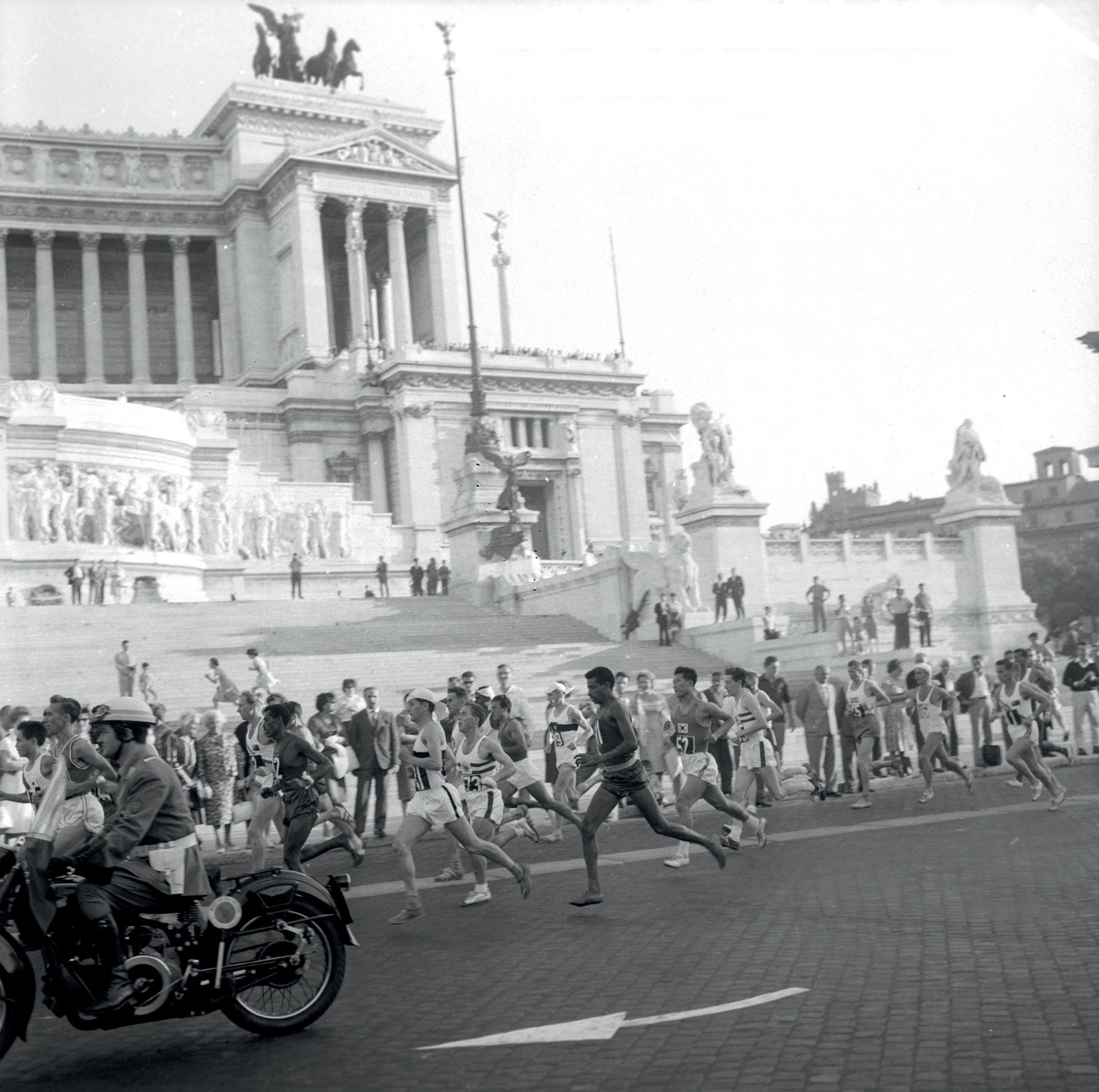 Null Roma 1960. Abebe Bikila, maratón © L'Équipe 10 septembre 1960.
Cuando el ma&hellip;