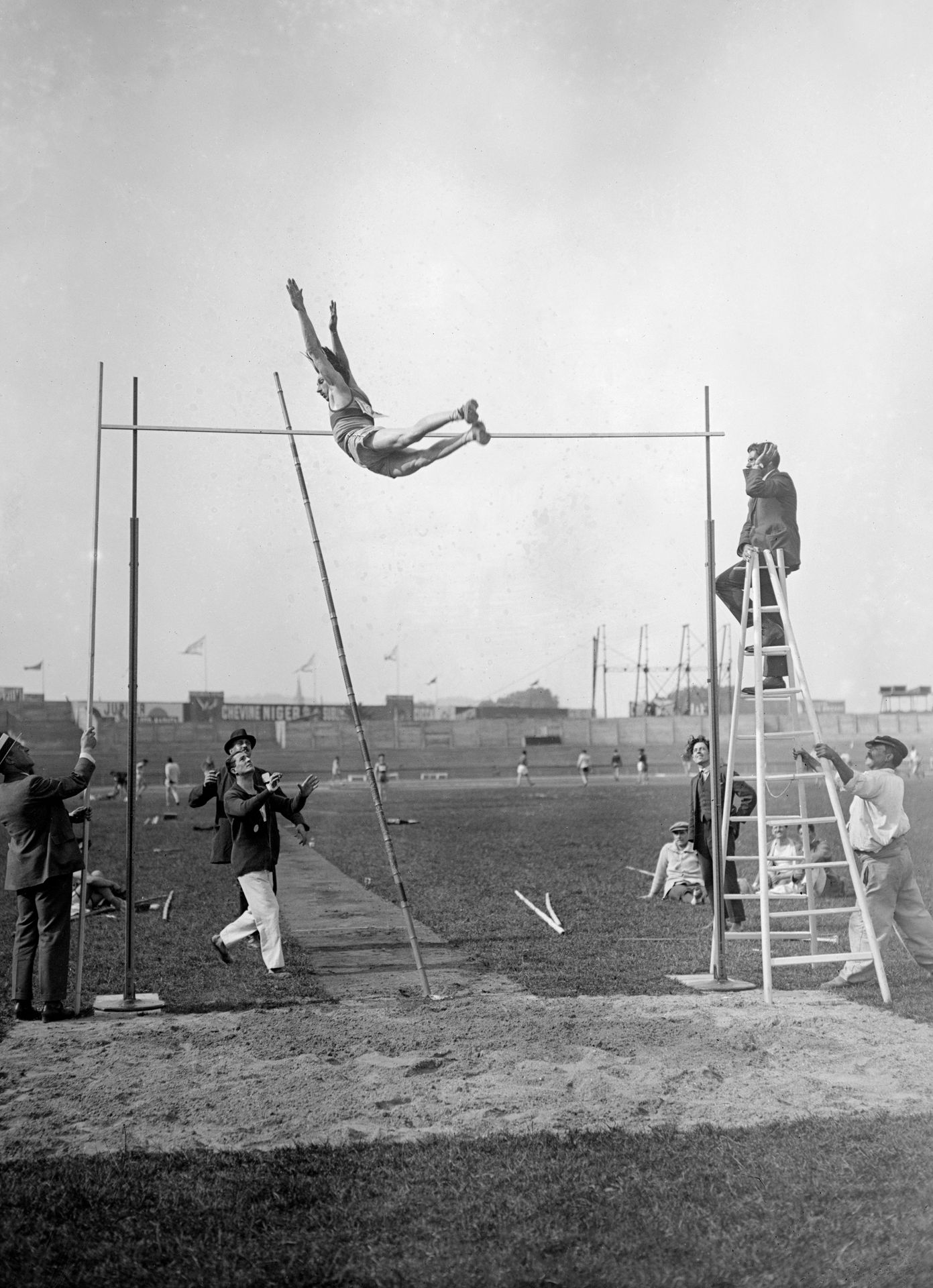 Null 
Colombes, Maurice Vautier, pole vaulting
Collections L'Équipe
22 June 1924&hellip;