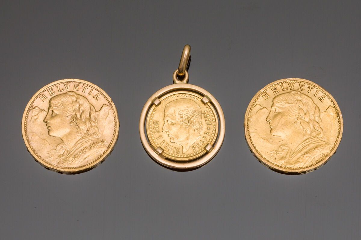 Null Deux PIECES de MONNAIE en or jaune (900‰) 20 Francs Suisses « Helvetia » da&hellip;