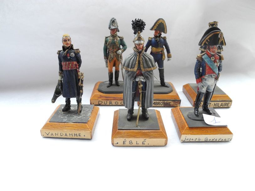 Null 6 figurines de Debercy
Cambronne, Duroc, Vandamme, Eblé, Joseph Bonaparte, &hellip;