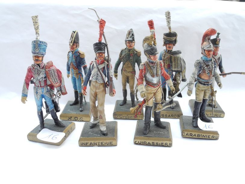 Null 8 figurines Antonio
Cuirassier 1806, officier hussard 1805, ordonnance de N&hellip;