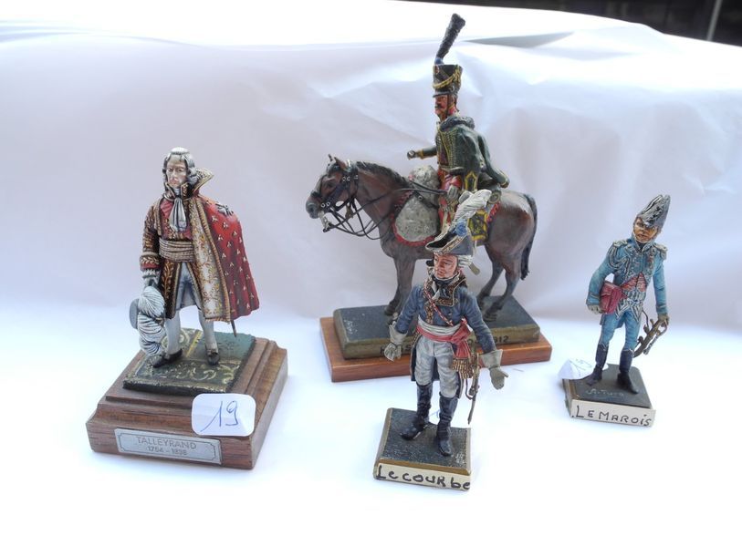 Null 3 figurines Arturo dont 1 cavalier + Talleyrand de B. Vanot