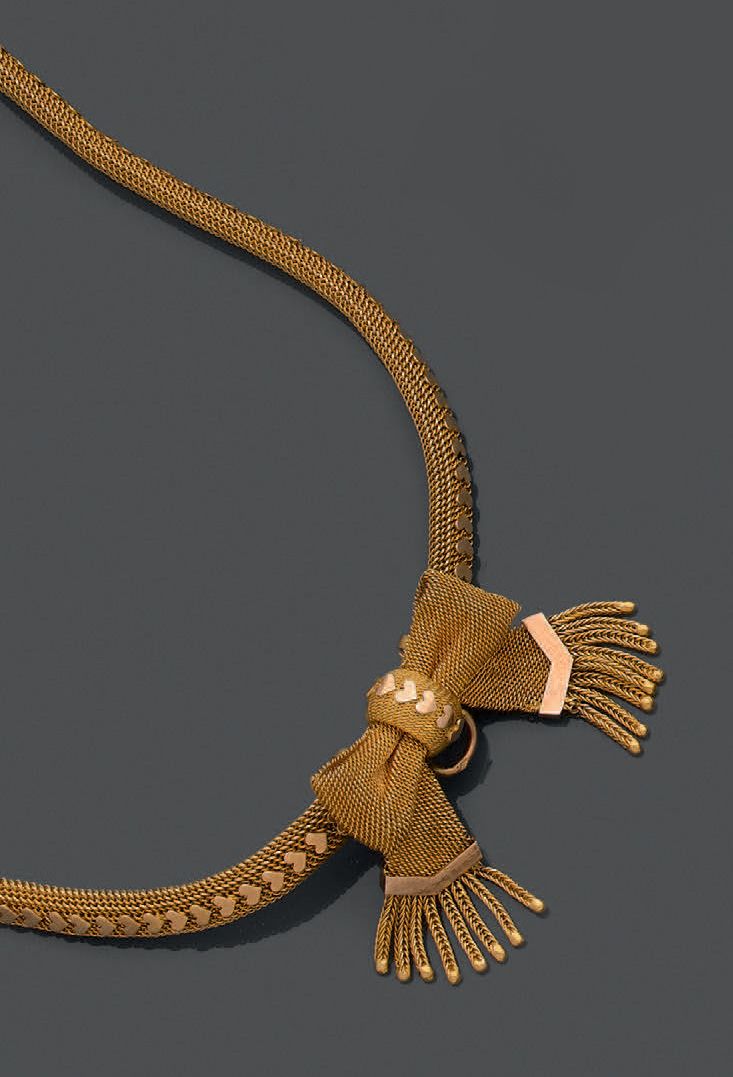 Null Halsband aus geflochtenem Gelbgold 18 K (750), mit einem Herzfries applizie&hellip;