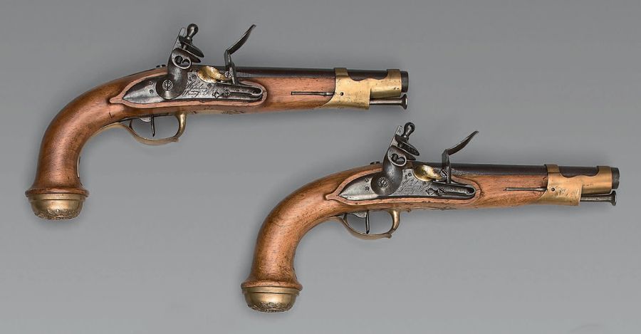 Null Beautiful pair of guard pistols of the King's body, first model, guns with &hellip;