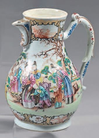 Null Grande aiguière en porcelaine de Chine. Yonzheng-Qianlong,
XVIIIe siècle. D&hellip;
