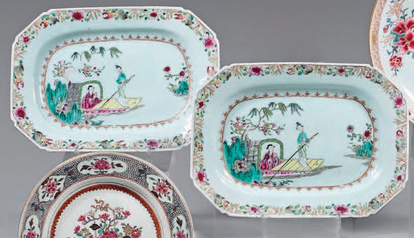 Null Pair of Chinese porcelain dishes. Qianlong, 18th century.
Rectangular shape&hellip;