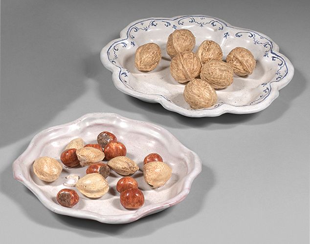 Lucie ANDRÉ Two earthenware trompe-l'oeil dishes with contoured edges and polych&hellip;