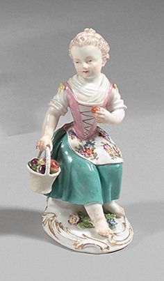 MEISSEN Porcelain statuette representing a young girl sitting on a rock holding &hellip;