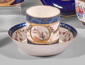 SÈVRES Litron cup and a saucer. The cup in hard porcelain decorated in polychrom&hellip;