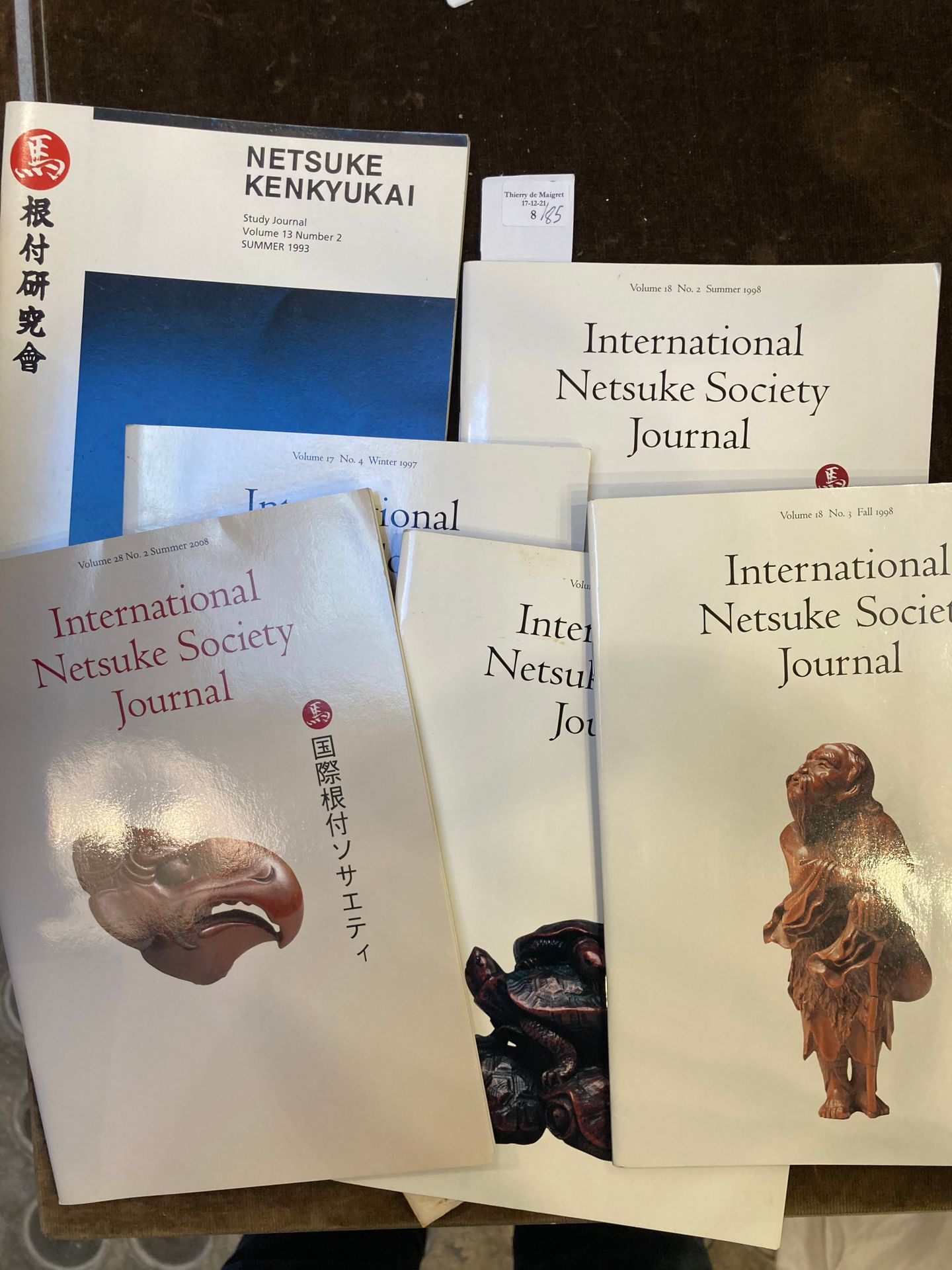 Null International Netsuke Society: 85 newsletters from 1975 to 1999 plus index &hellip;