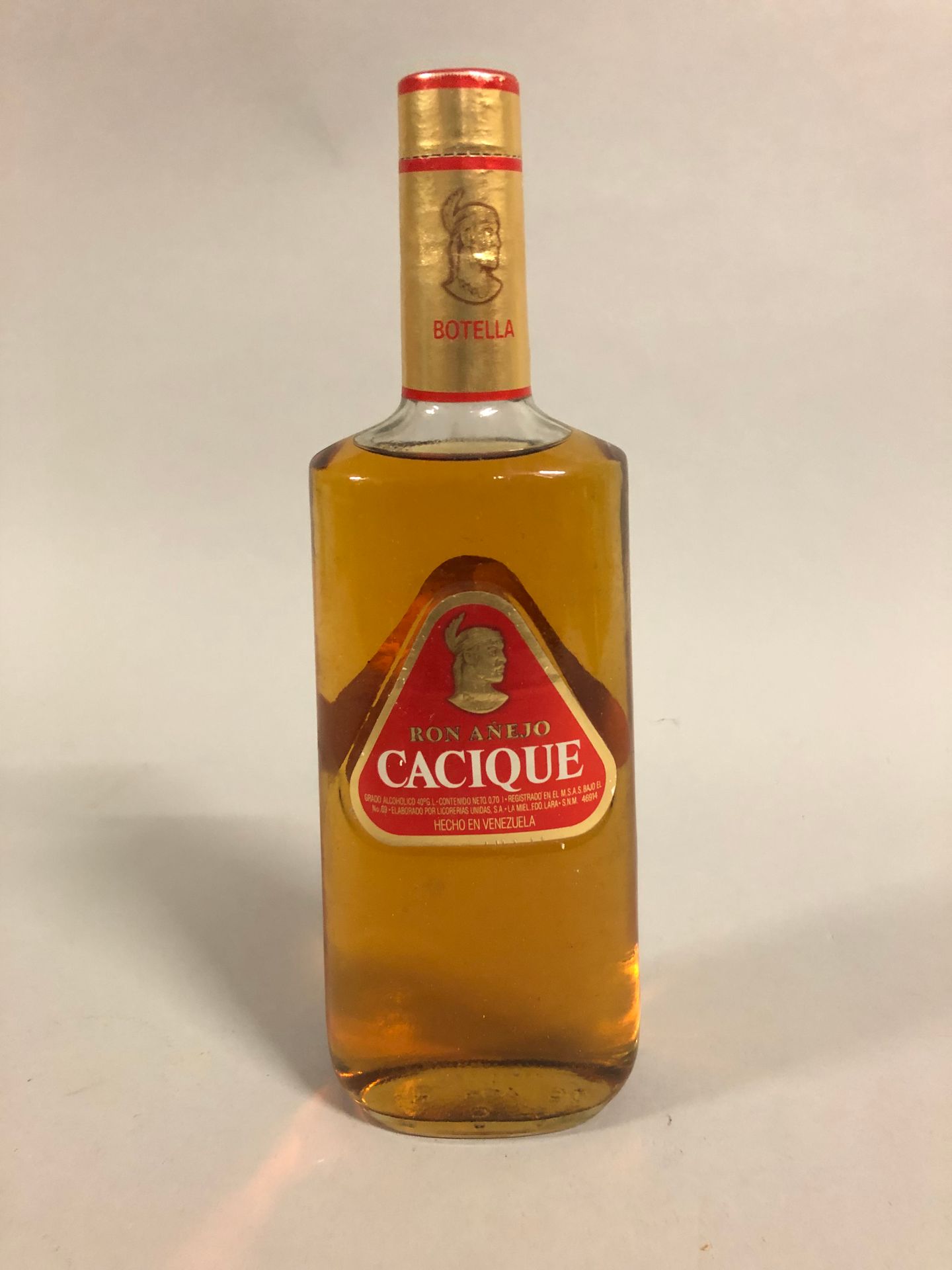 Null 1 bouteille RHUM "Ron Añejo", Cacique