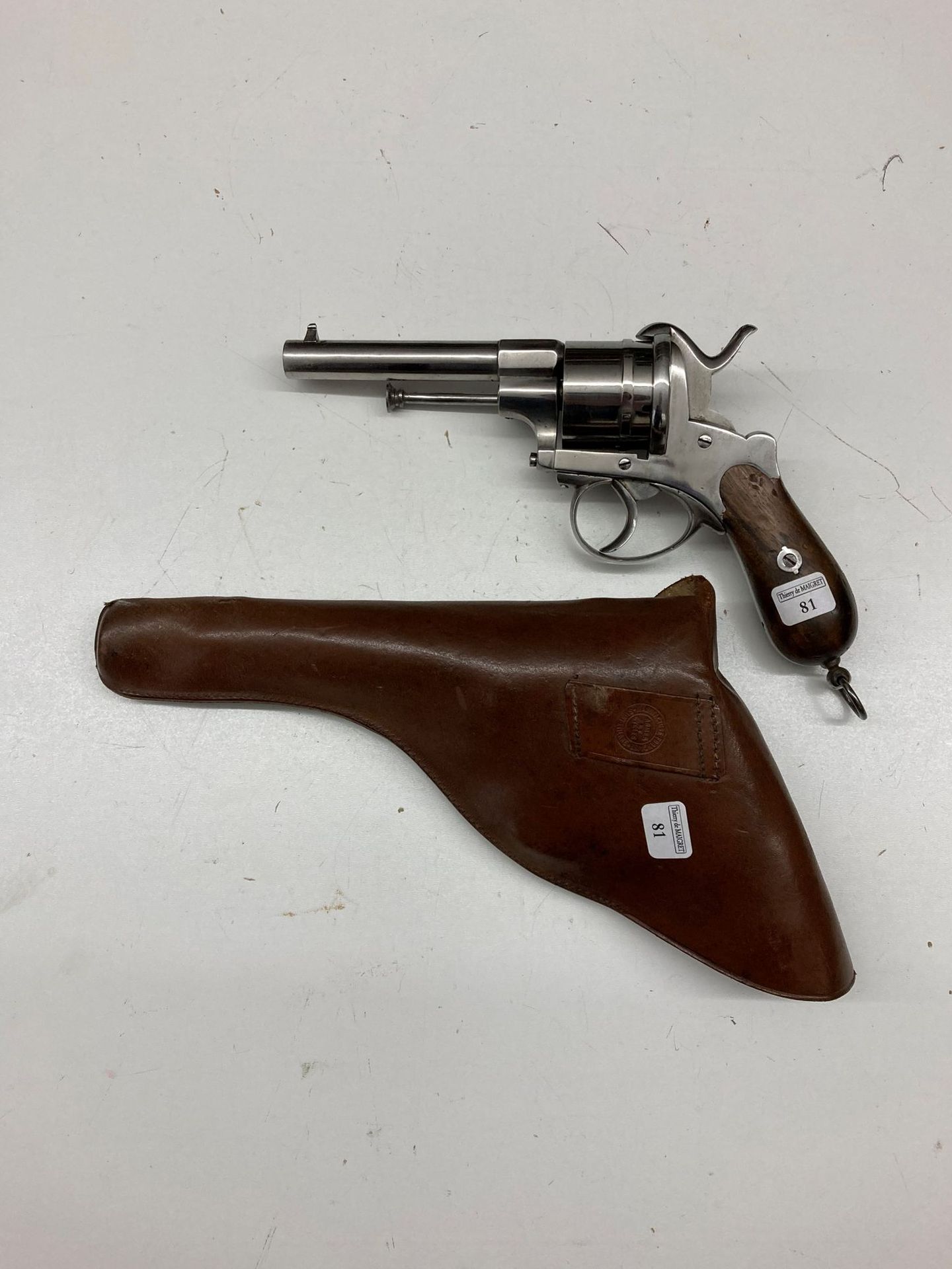 Null Revolver System Lefaucheux, runder 114-mm-Lauf, Kaliber 12 mm, weiß poliert&hellip;