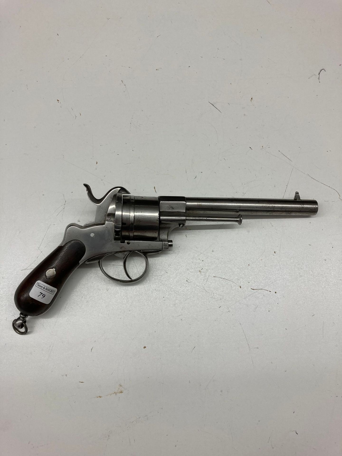 Null Revolver Lefaucheux system, round barrel of 15,8 cm, calibre 12 mm, white p&hellip;