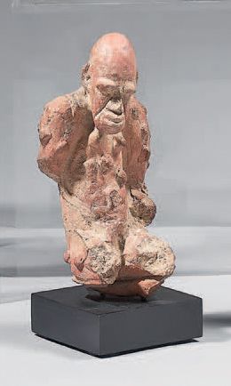 Null 杰内雕像（马里），身体上传统上布满了脓包。陶器。
(可见的裂缝)。
高：16厘米
出处：购于德鲁奥酒店，1986年6月27日由Maître
Loudm&hellip;