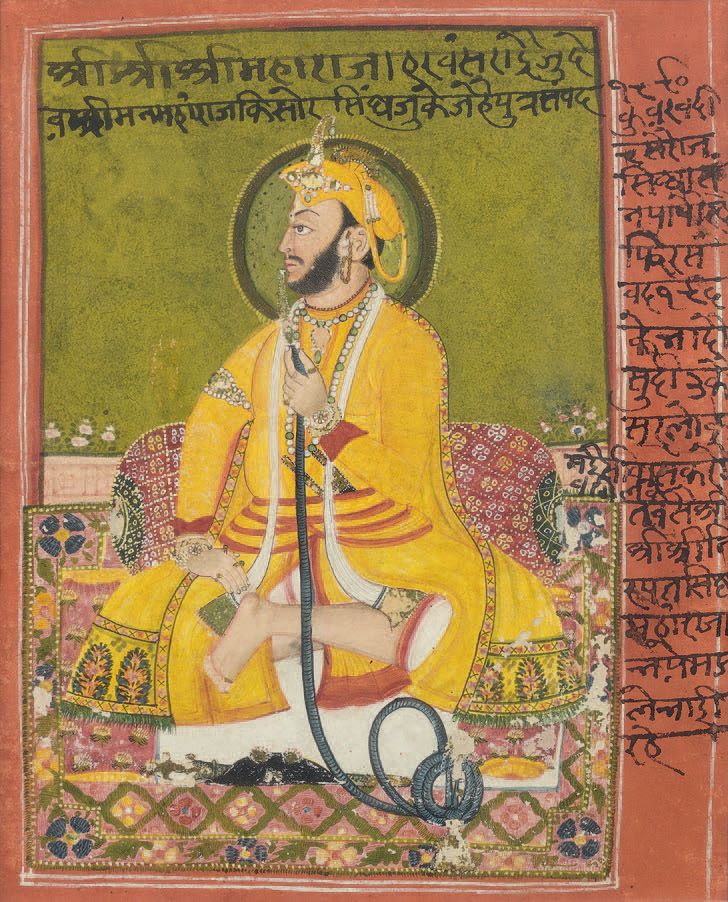 Null Ritratto di Maharaja che fuma la huqqa
Pigmenti policromi e oro su carta.
I&hellip;