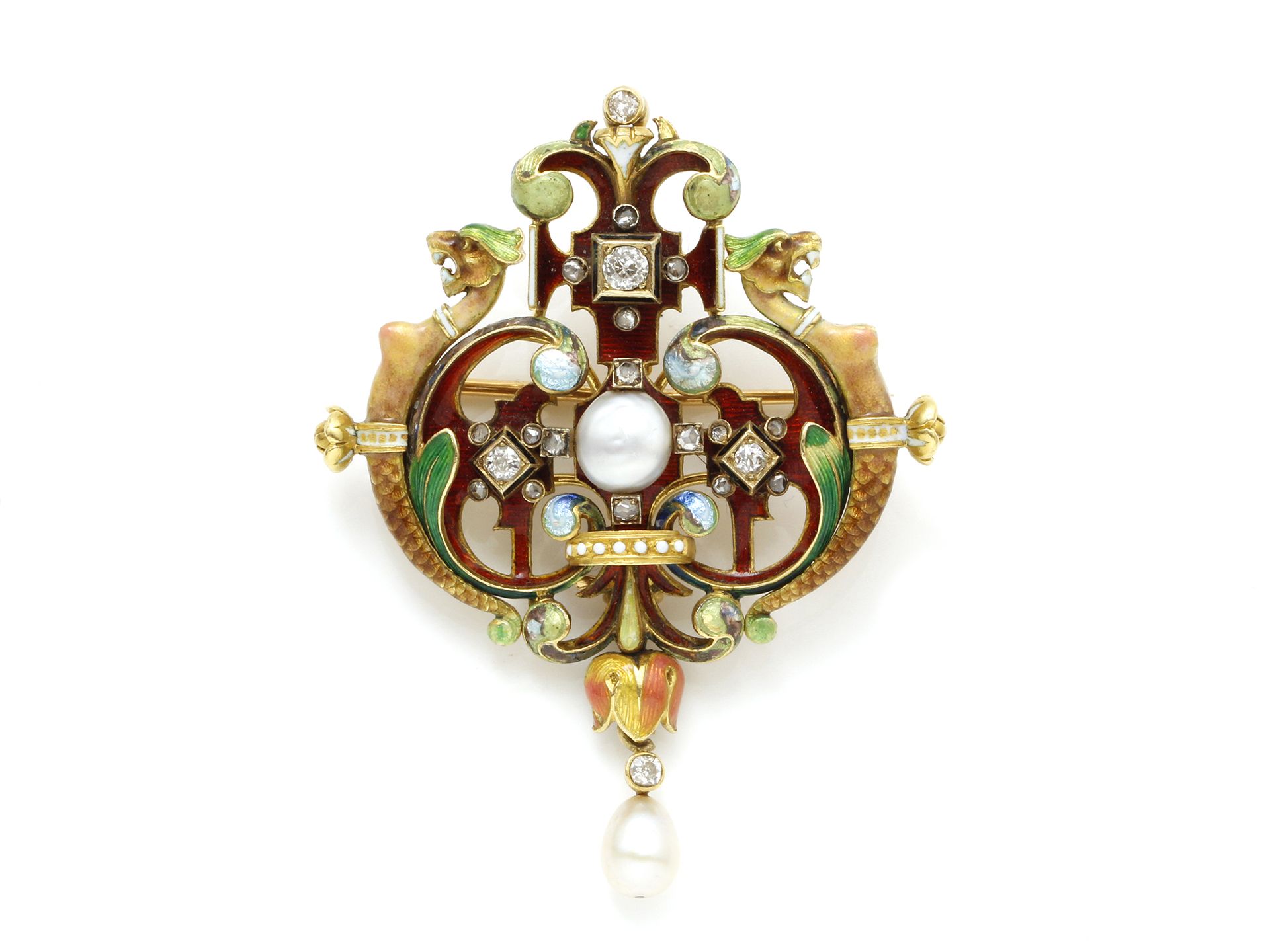 Null 吕西安-法利泽（1839-1897）。文艺复兴时期的七十五万金缎和五彩珐琅胸针，装饰有镂空的叶子图案，上面靠着2个格里芬。它装饰着两颗精美的珍珠，其中&hellip;