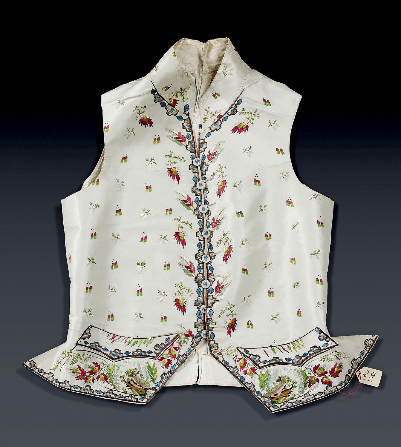 Null Bestickte Jacke eines Edelmanns oder kurze Weste, um 1780. Leicht bläuliche&hellip;