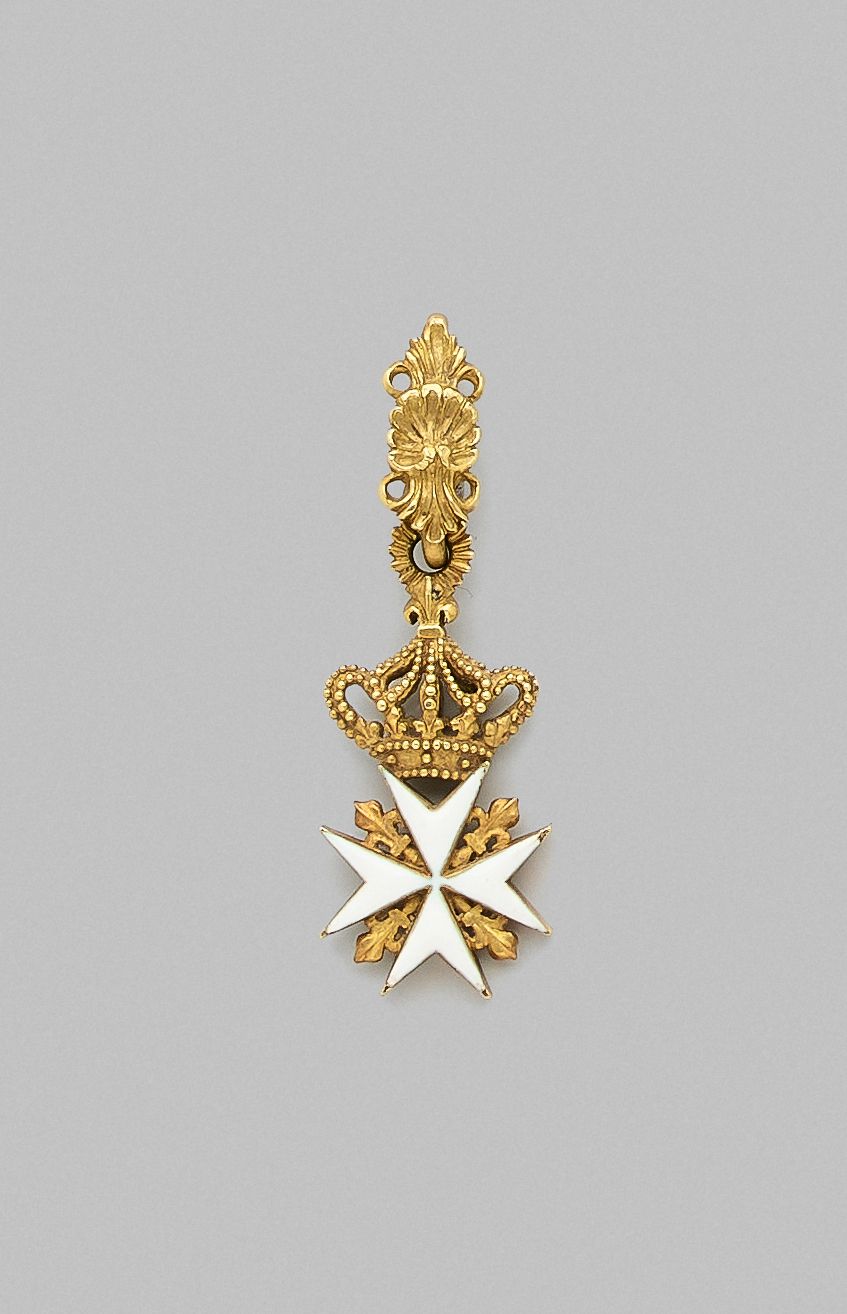 Null Croce di cavaliere dell'Ordine di Malta in miniatura ridotta in oro, smalta&hellip;