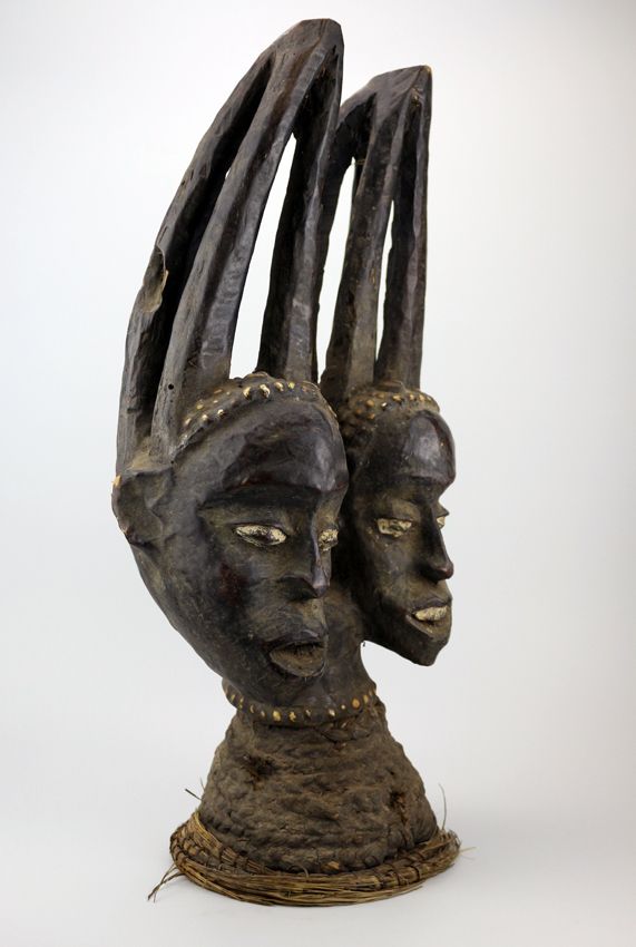 Null Afrique. Masque Ekoï Nigéria. Rare masque cimier à double tête. Les Ekoï so&hellip;