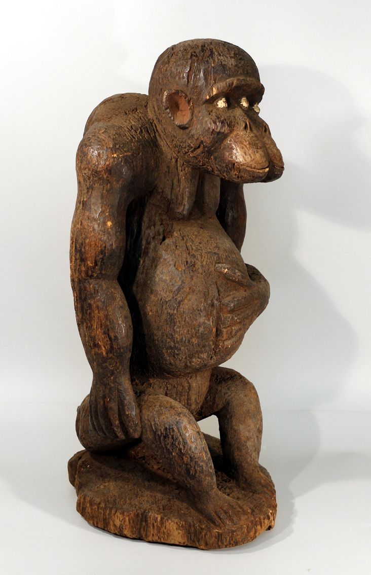 Null 非洲。重要而庞大的博洛猴动物雕塑。高约70厘米（非洲，非洲艺术，文明和种族群体）。