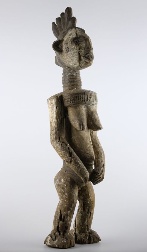 Null Afrique. Nigéria. Importante statuette Idoma. H. 71cm. (Afrique, Art africa&hellip;