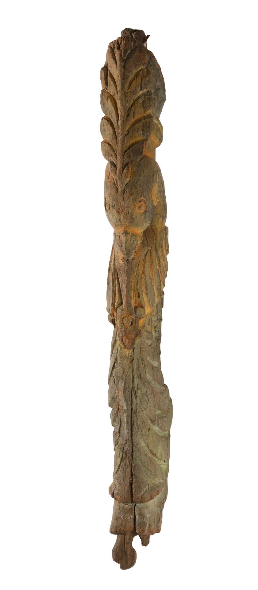 Null Elément en bois sculpte à décor d'un oiseau. Polychromie. Hauteur : 61cm