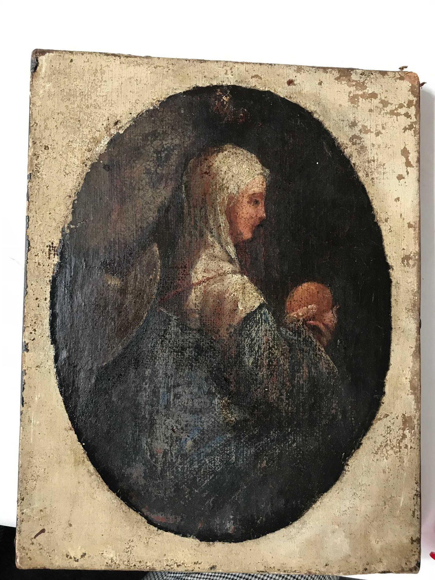 Null Huile sur toile contrecollée sur toile

Portrait de femme au voile

23x17cm