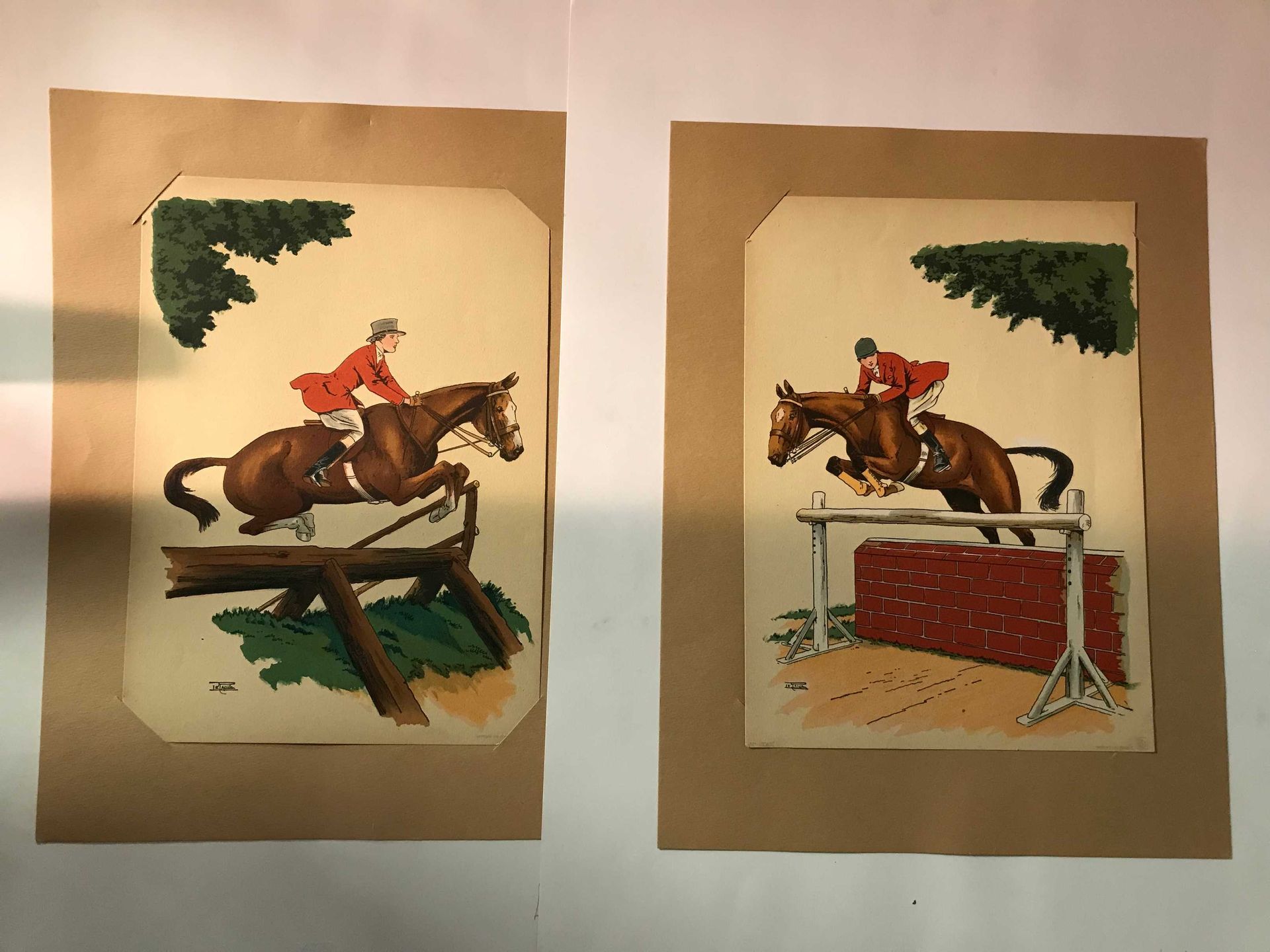 Null LE RALLIC (1881-1968) Deux gravures en couleur, le saut d'obstacle