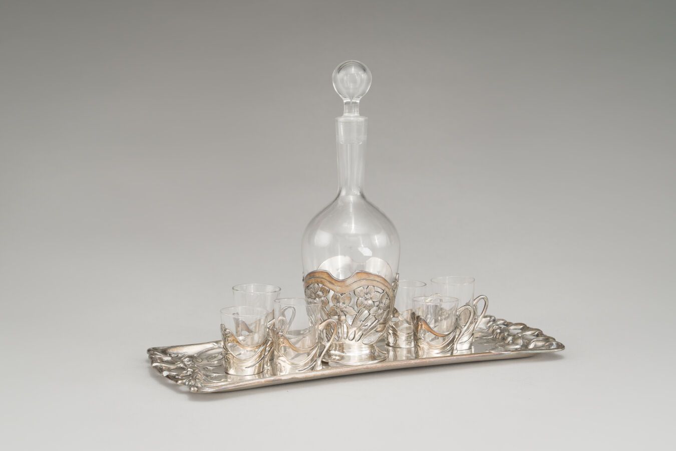Null GALLIA : 

Silver plated liquor service with openwork decoration of flowers&hellip;