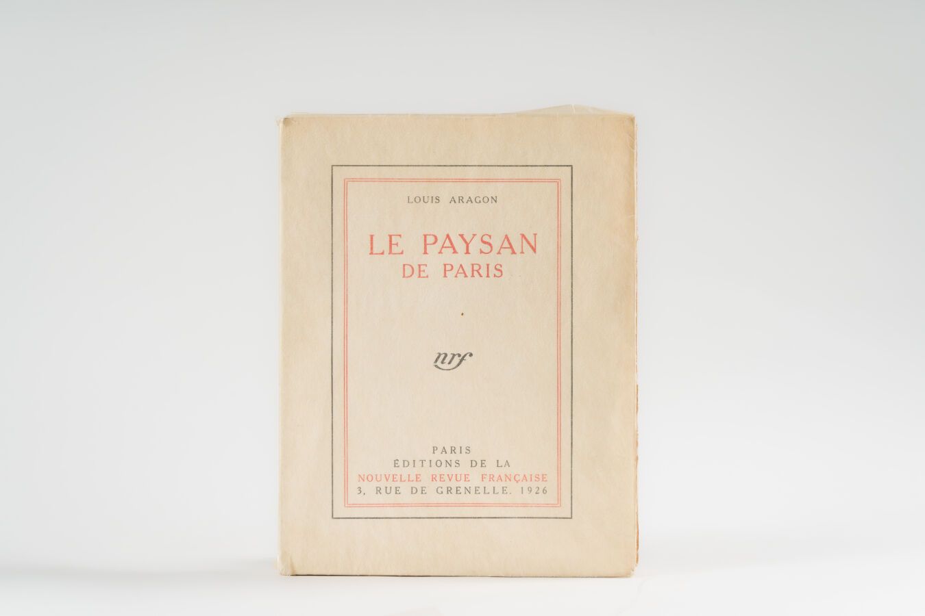 Null 14.阿拉贡（路易斯）。 
Le Paysan de Paris.巴黎，《法国新报》出版社，1926年，4开本，平装本。
第一版。

1/109册，以&hellip;