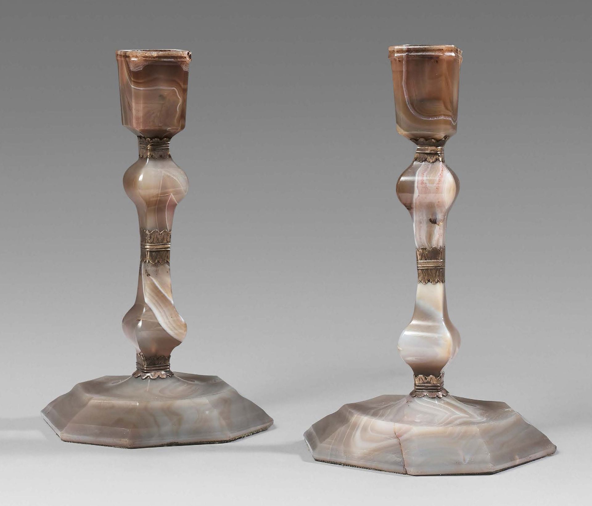 Null A pair of small agate torches with a baluster shaft, on an octagonal base.
&hellip;