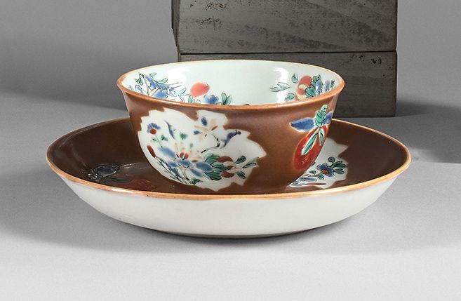 CHINE, Compagnie des Indes - Époque Qianlong (1736-1795) 
 （边缘有缺口，底有缺口，磨损）。
冰糕的高&hellip;
