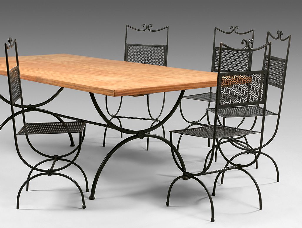Null Grande tavolo da pranzo con piano in legno e gamba a X in metallo verniciat&hellip;