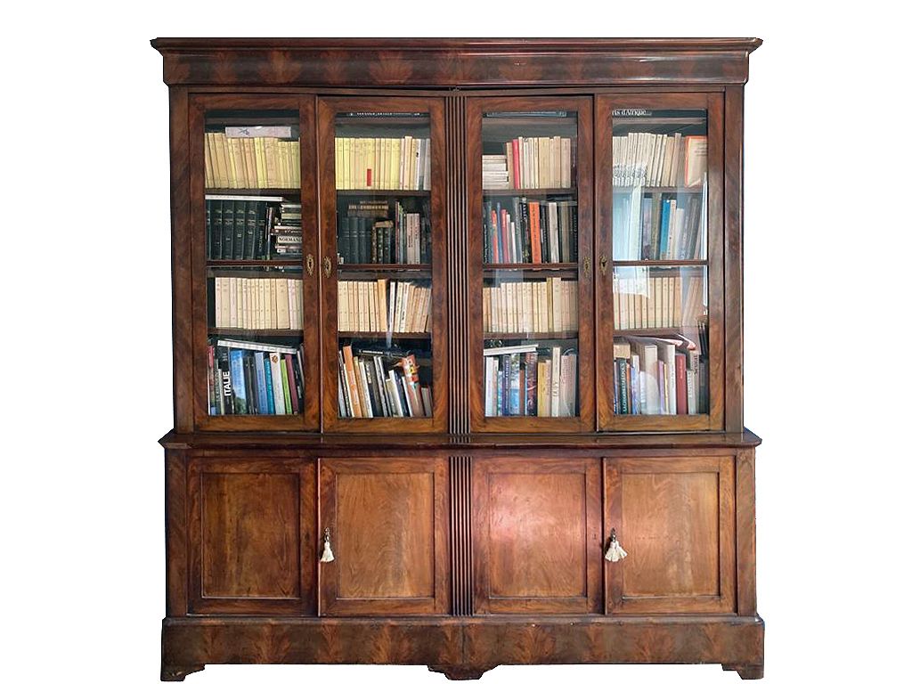Null Mahogany and flamed mahogany veneer bookcase, opening with four glass doors&hellip;