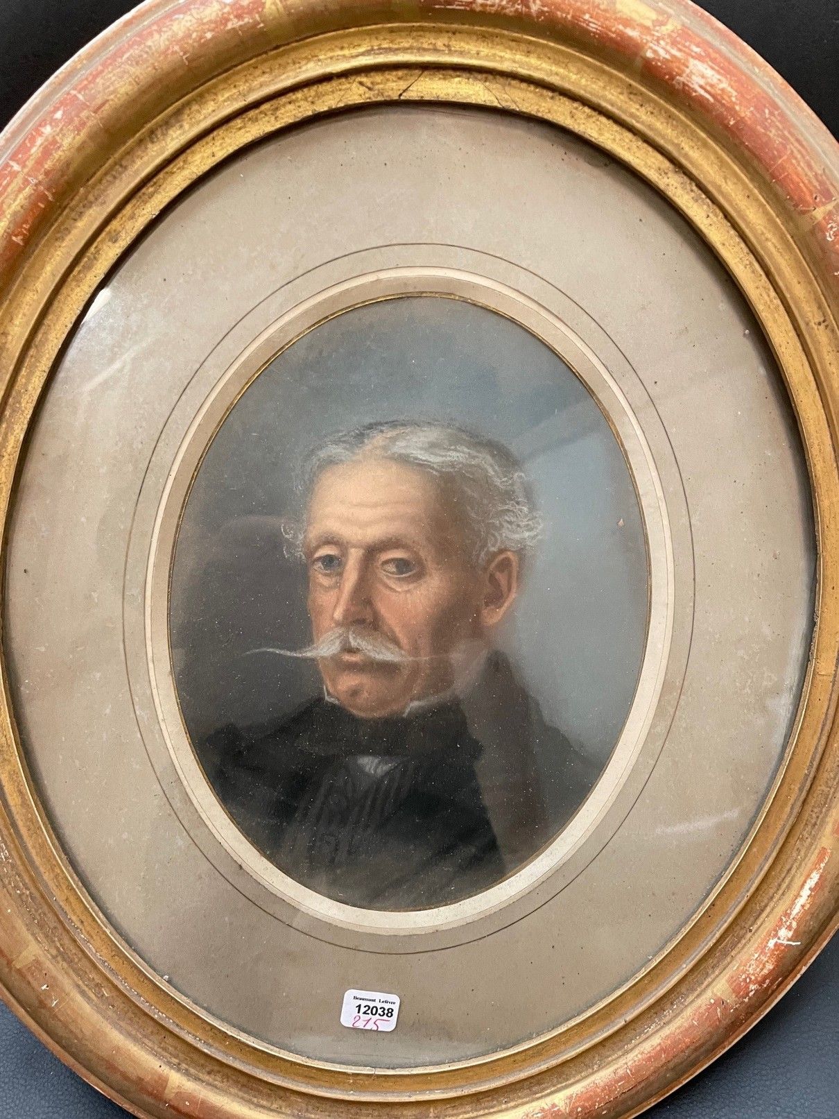 Null 十九世纪的学校。

"一个有小胡子的人的肖像"。

粉笔画。

23 x 18 cm