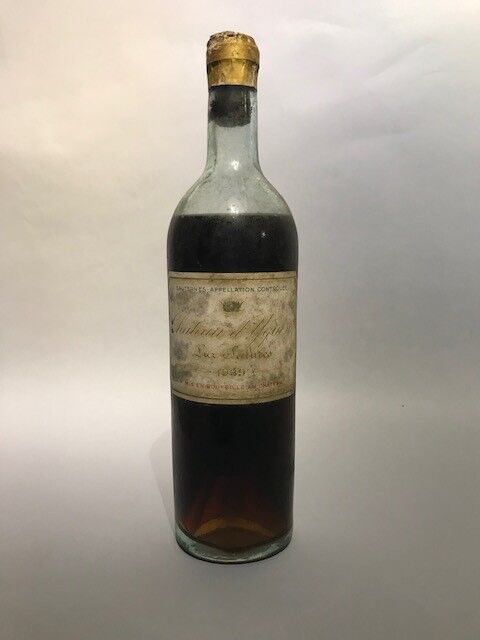 Null 1 bottle CH. D'YQUEM, 1° cru supérieur Sauternes 1939 (es, elt, retracted c&hellip;