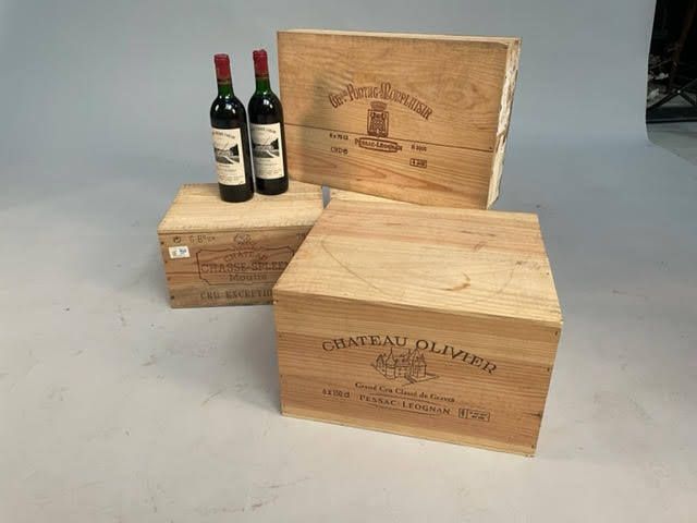Null Château Olivier red 2005.

12 magnums, 2 wooden cases. 

- A case of 6 magn&hellip;