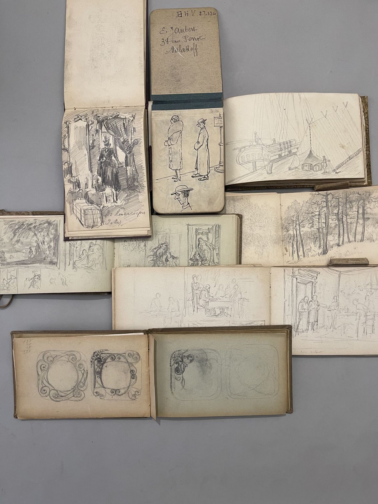Null 一批7本素描书： 
Edouard Bernard DEBAT PONSAN (1847-1913)。 
三本素描笔记本 
和四本素描笔记本 
19世&hellip;