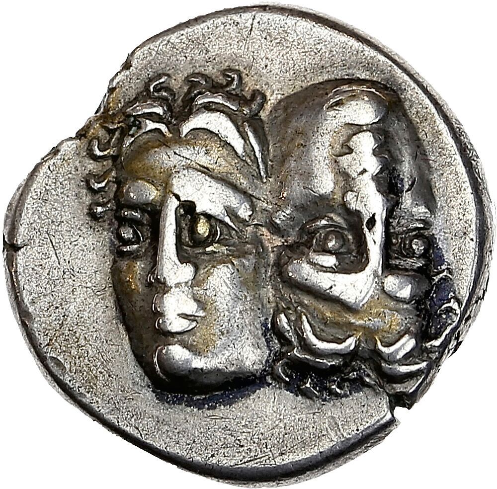 Null THRACE
Istros (IVe siècle av. J.-C.)
Statère. 6,23 g.
Deux têtes unies imbe&hellip;