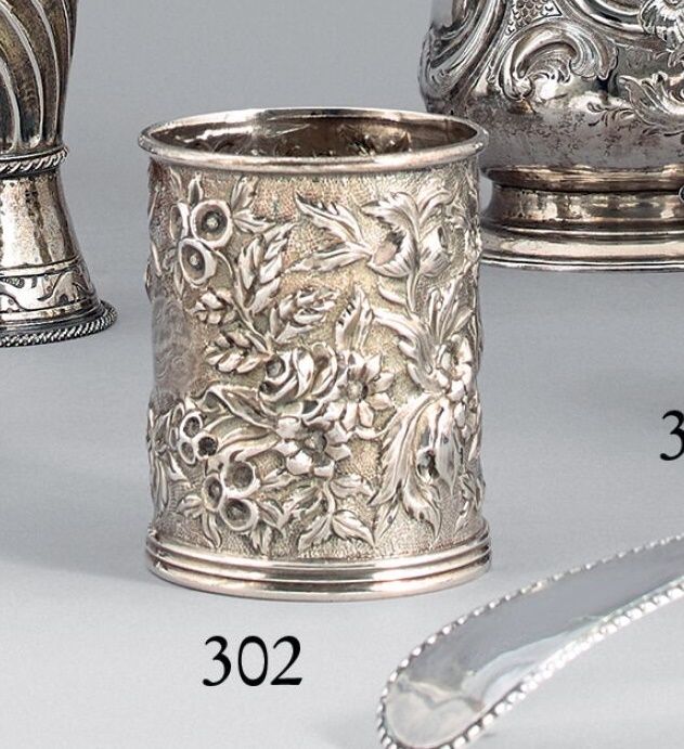 Null Two silver goblets 800 and 925 thousandths, one plain in the shape of a tru&hellip;
