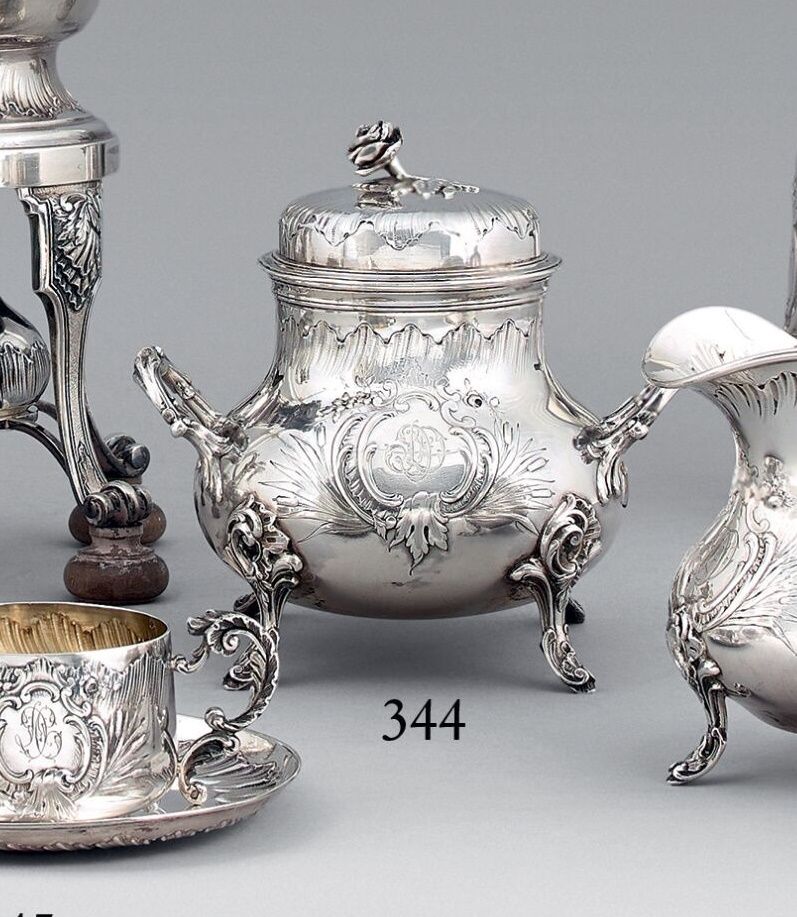 Null Tea-coffee set in silver 950 thousandths with rocaille decoration, monogram&hellip;