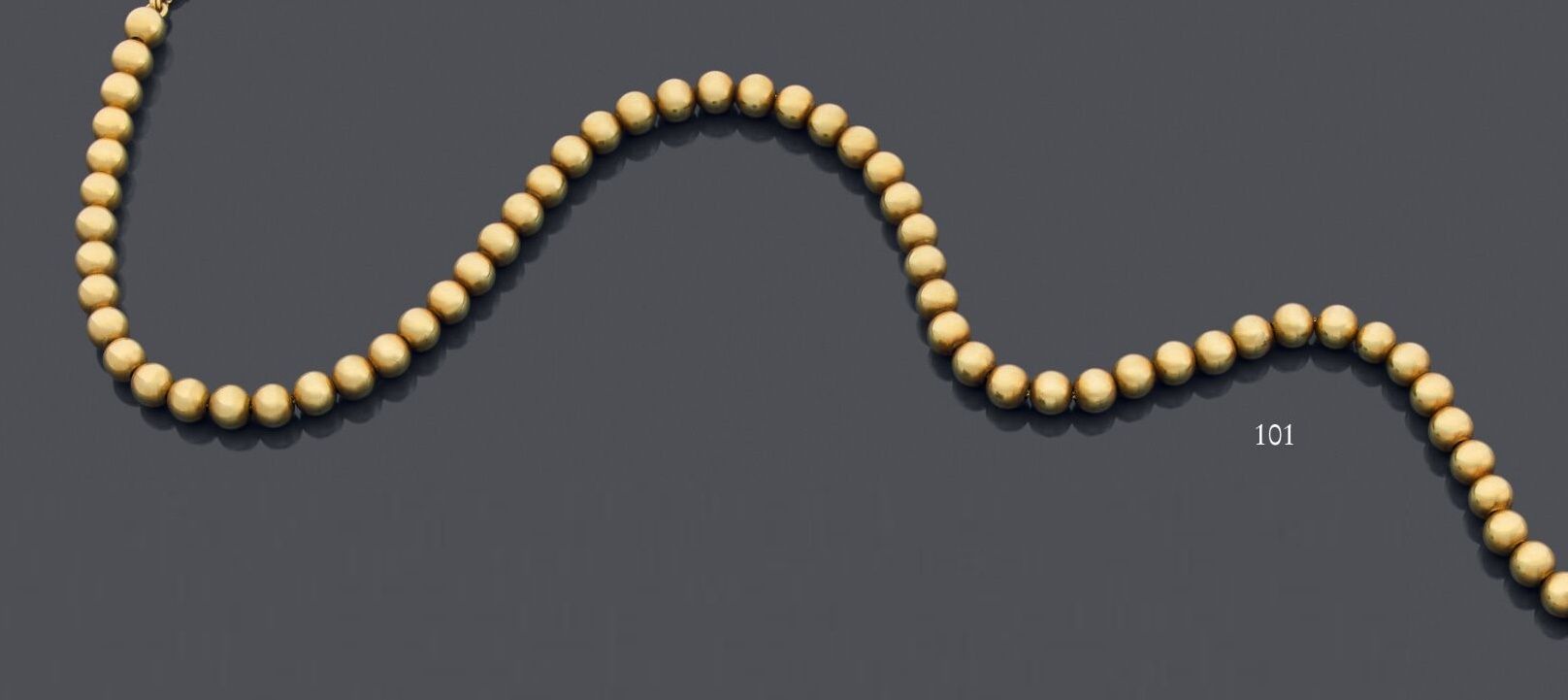 Null Gelenkige Halskette aus Choker-Goldkugeln.
(Abnutzungen).
Länge:44 cm 
Brut&hellip;