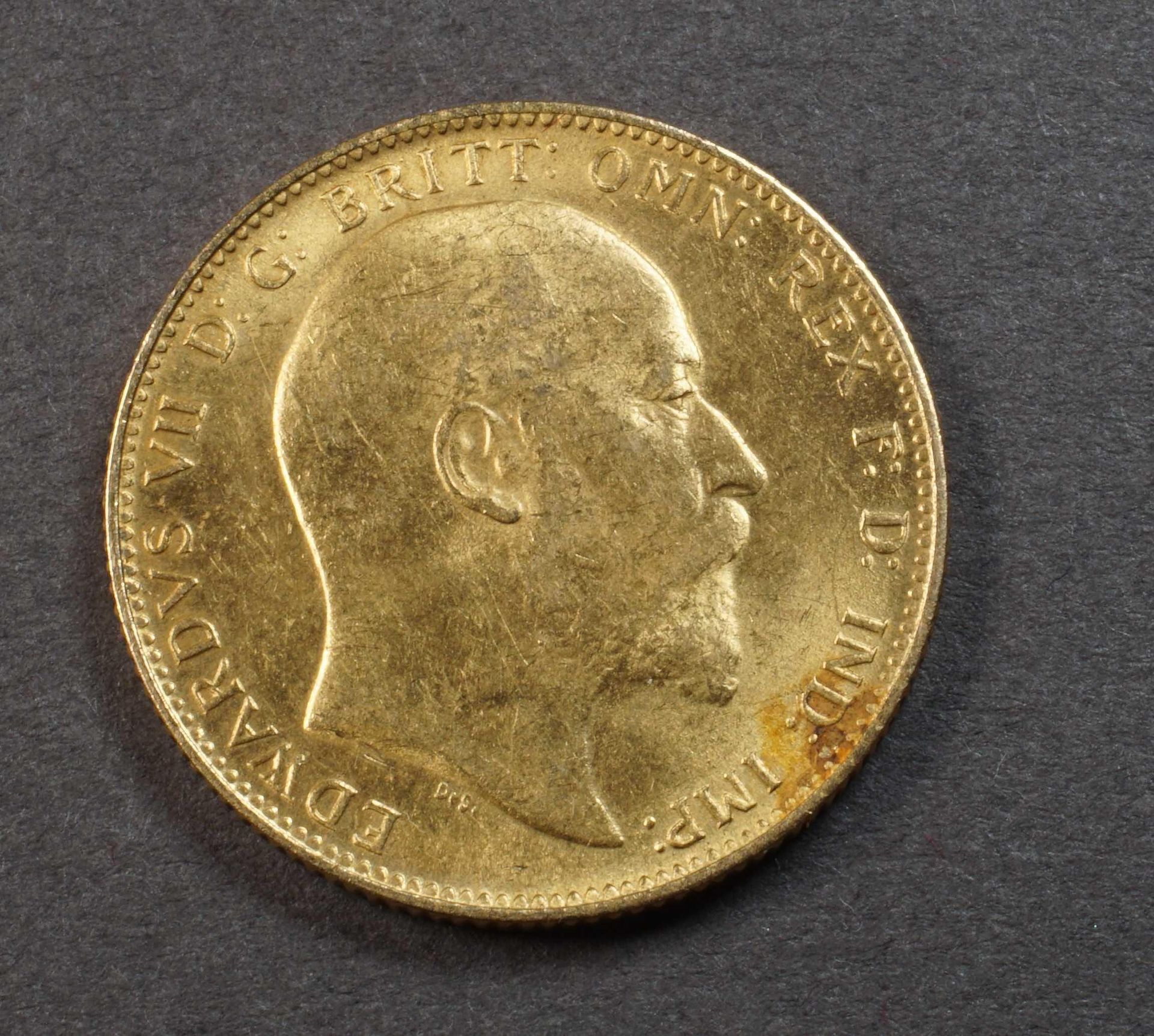 Null Oro soberano 900°/°°° Edouard VII 1903.
Peso : 7,89 g. 

 Lugar de depósito&hellip;