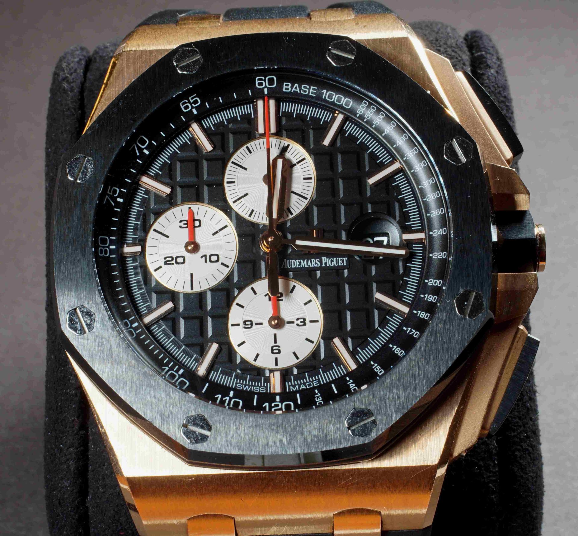 Null 
	 AUDEMARS PIGUET. Chronographe homme modèle ROYAL OAK OFFSHORE réf. 26401&hellip;