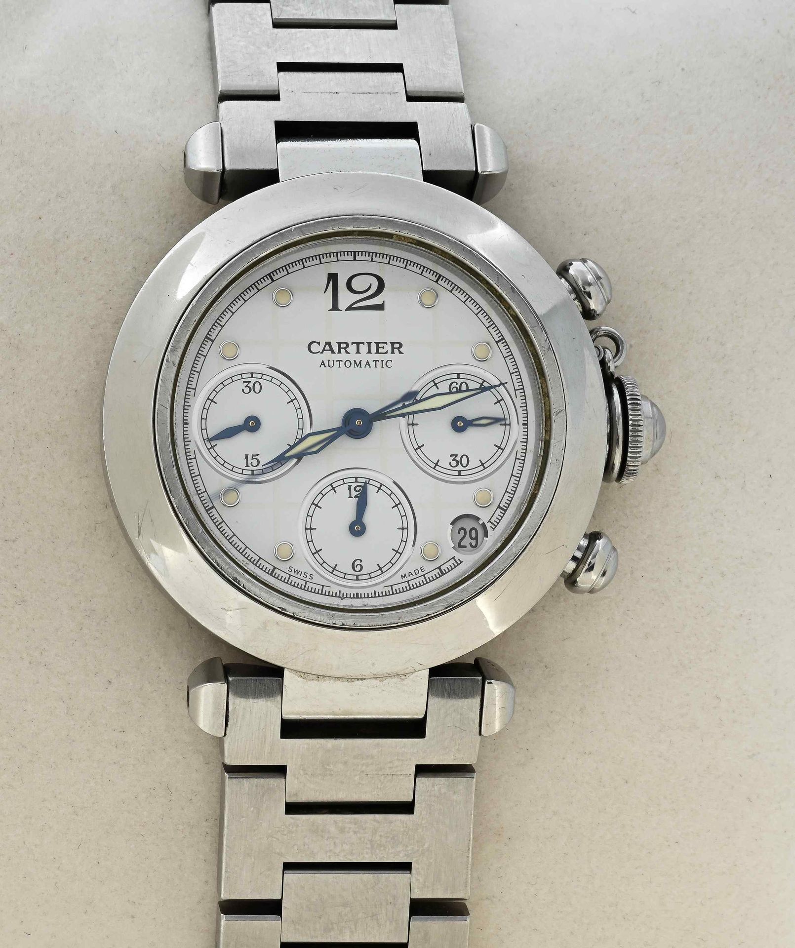 Null 
CARTIER. PASHA "Automatic". 

Men's/unisex watch from the 2000s Ref. 2412.&hellip;